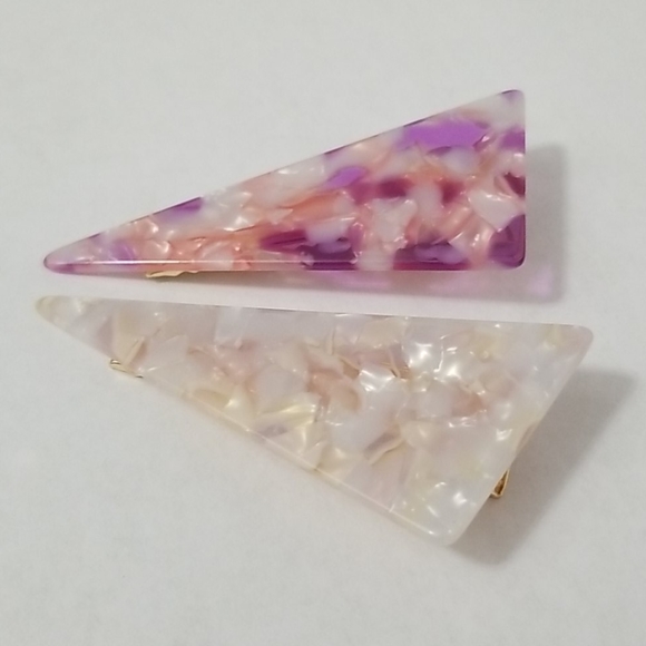 Accessories - New 3/$20 Acrylic Oversized Hair Clips